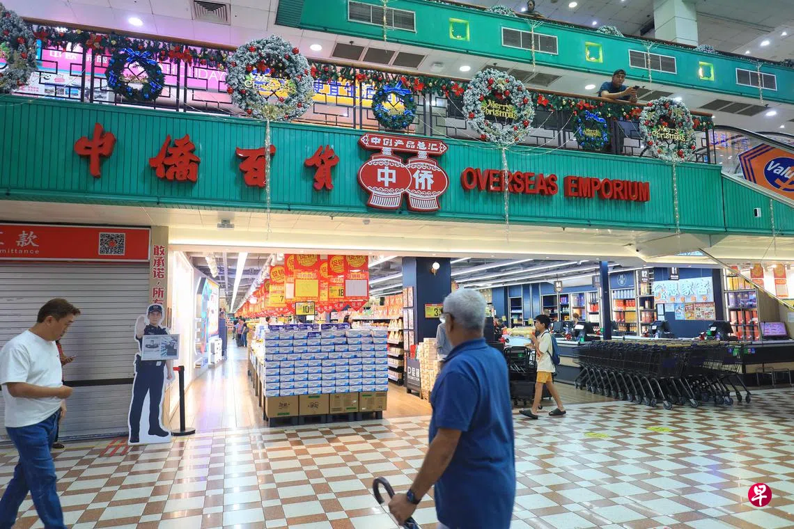 专家：中侨百货结业反映消费习惯改变百货公司服务应差异化| 联合早报