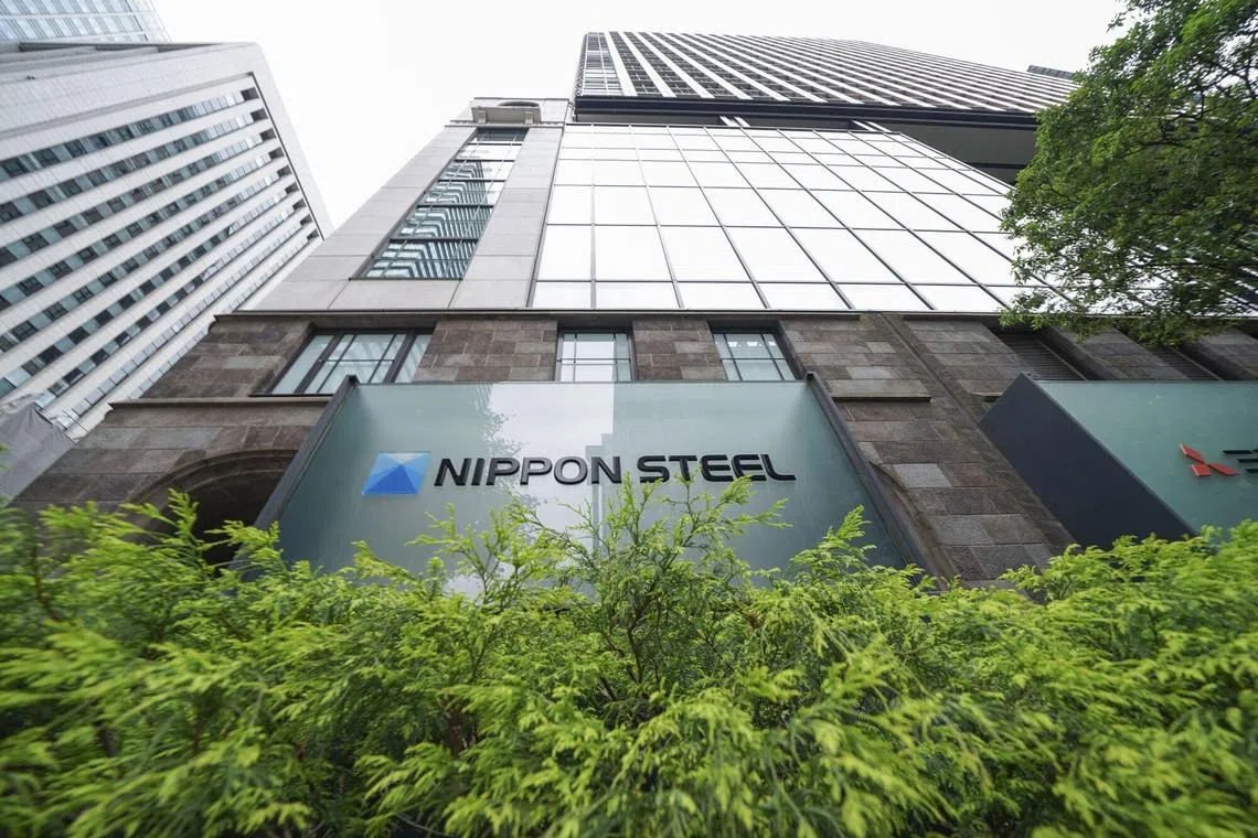 2025年5月26日，位于东京的日本制铁公司总部。（彭博社）
