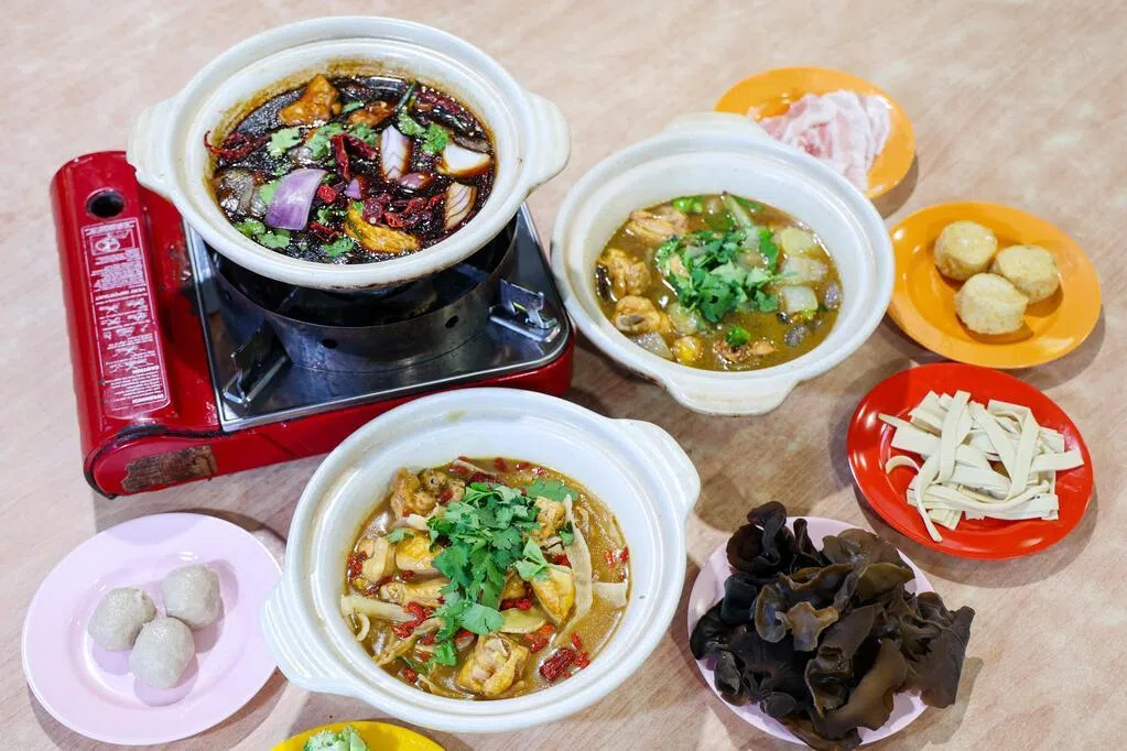 家常鸡公煲牛骨髓砂煲饭 煲盖一掀百味飘香