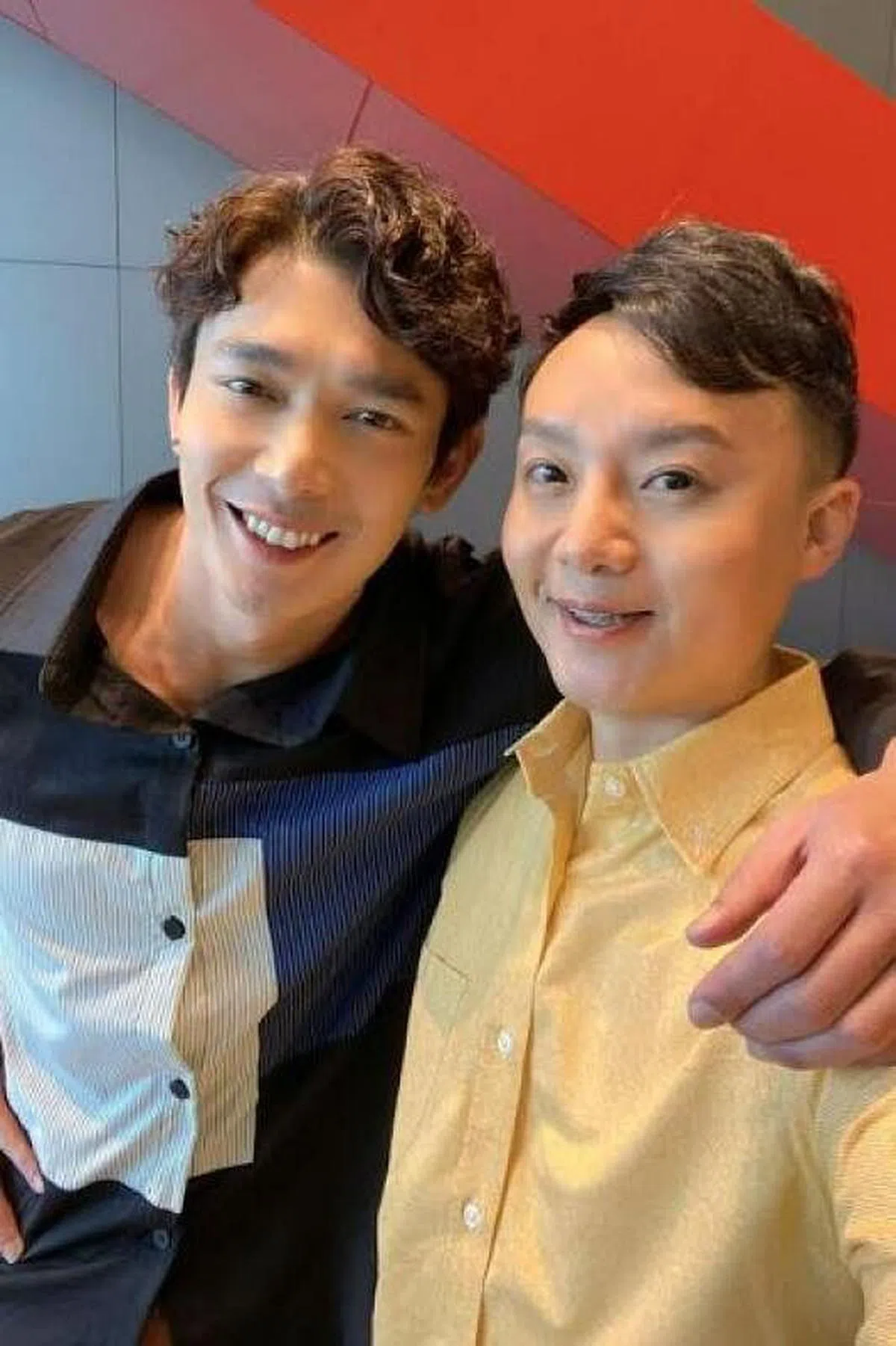 皓皓（右）与黄俊雄（左）在新剧再碰头。（受访者提供）