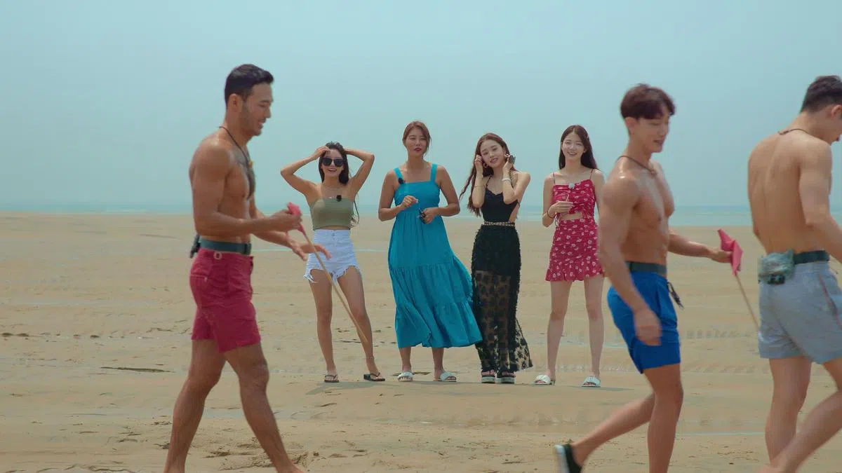 韩国恋爱真人秀《单身即地狱》在热门电视节目榜排名第二。（Netflix提供）