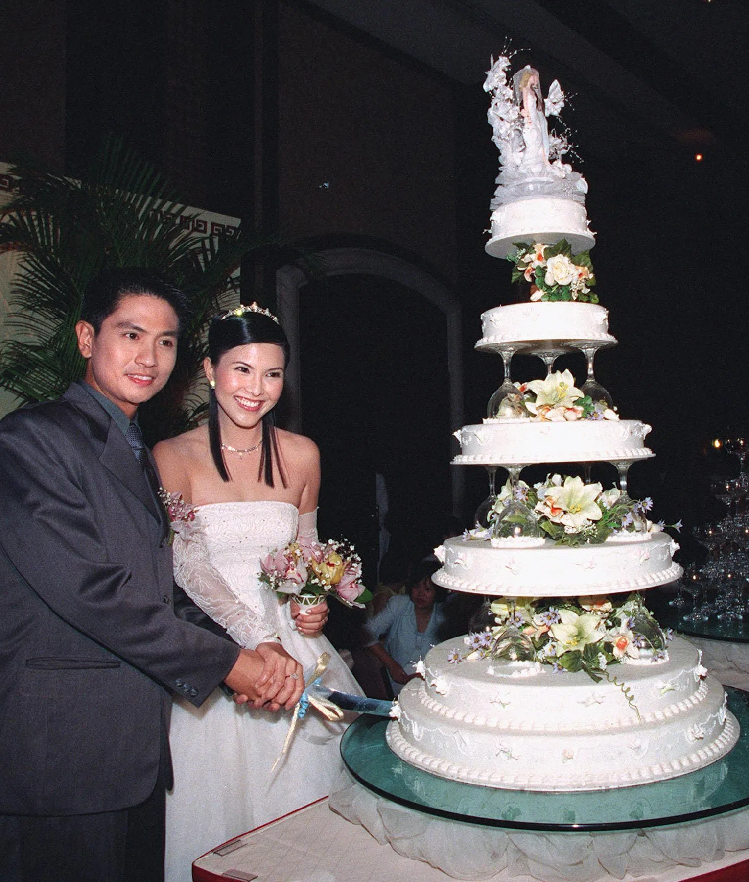 周初明与陈怡璇2000年3月27日携手步入婚姻。（档案照）