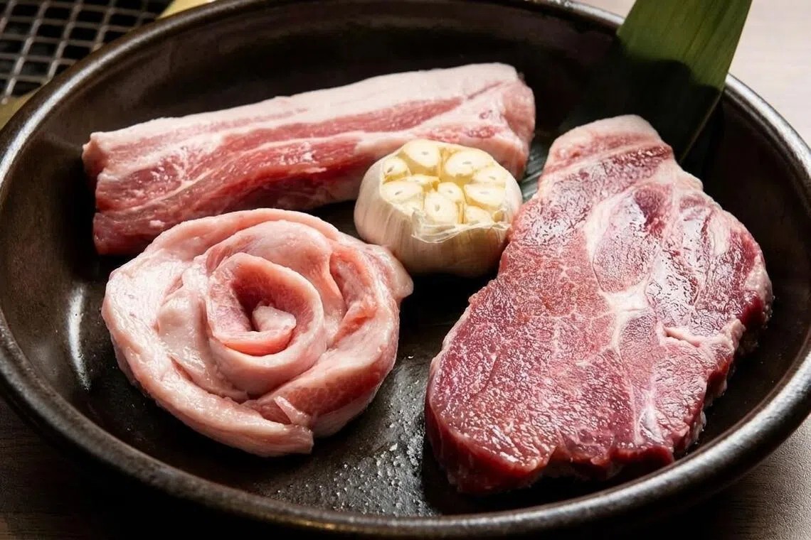 韩式餐馆Drim Gold的烤肉有韩国济州黑猪肉和伊比利亚黑毛猪无骨肋排等。（餐馆提供）