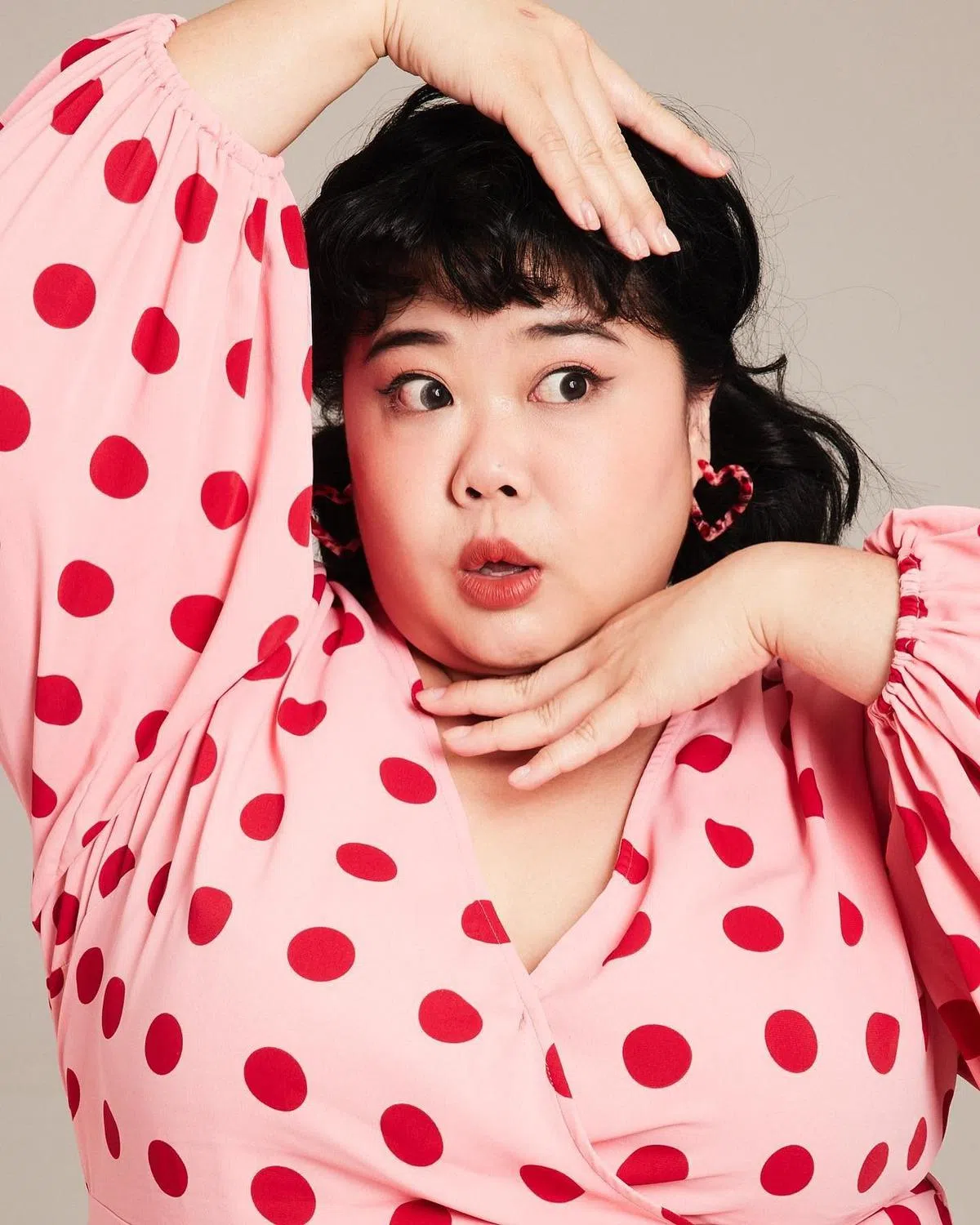 林茜茜说，12月11日凌晨球赛很精彩，所以不常会守完整场球赛的她，10日破例跟朋友一起看球赛看到星期天早上5时多。（取自网络）