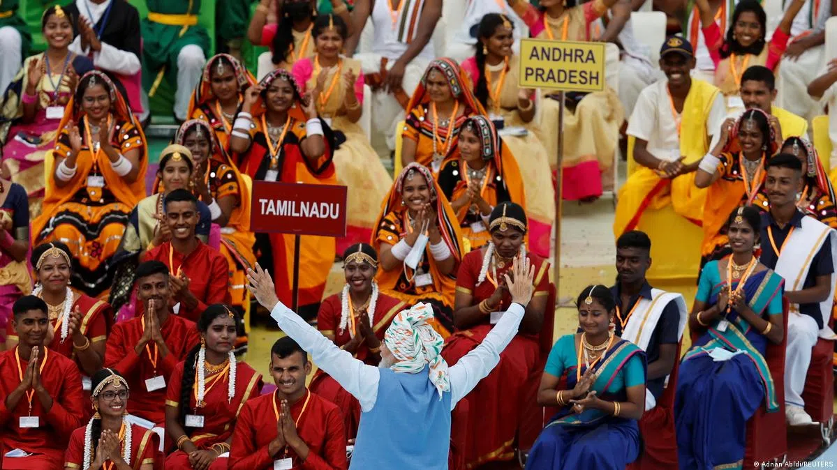 印度总理莫迪2022年在印度独立75周年庆典上宣布，要在2047年让印度成为发达国家。（路透社）