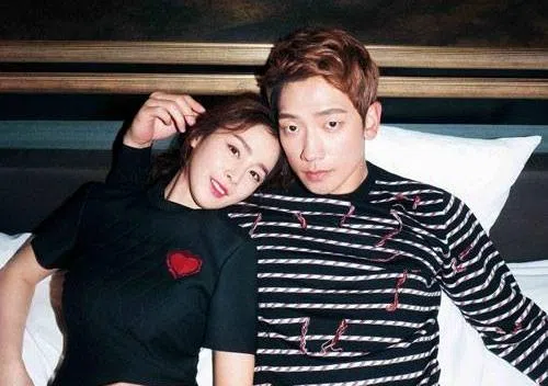 和韩国天王Rain（右）结婚生子后的金泰熙，成了崔智友的育儿顾问。（取自金泰熙脸书）