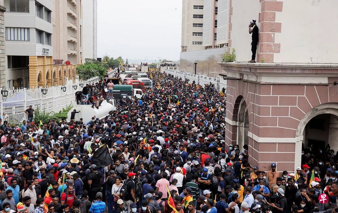 斯里兰卡大规模示威总理宣布将辞职下台| 联合早报