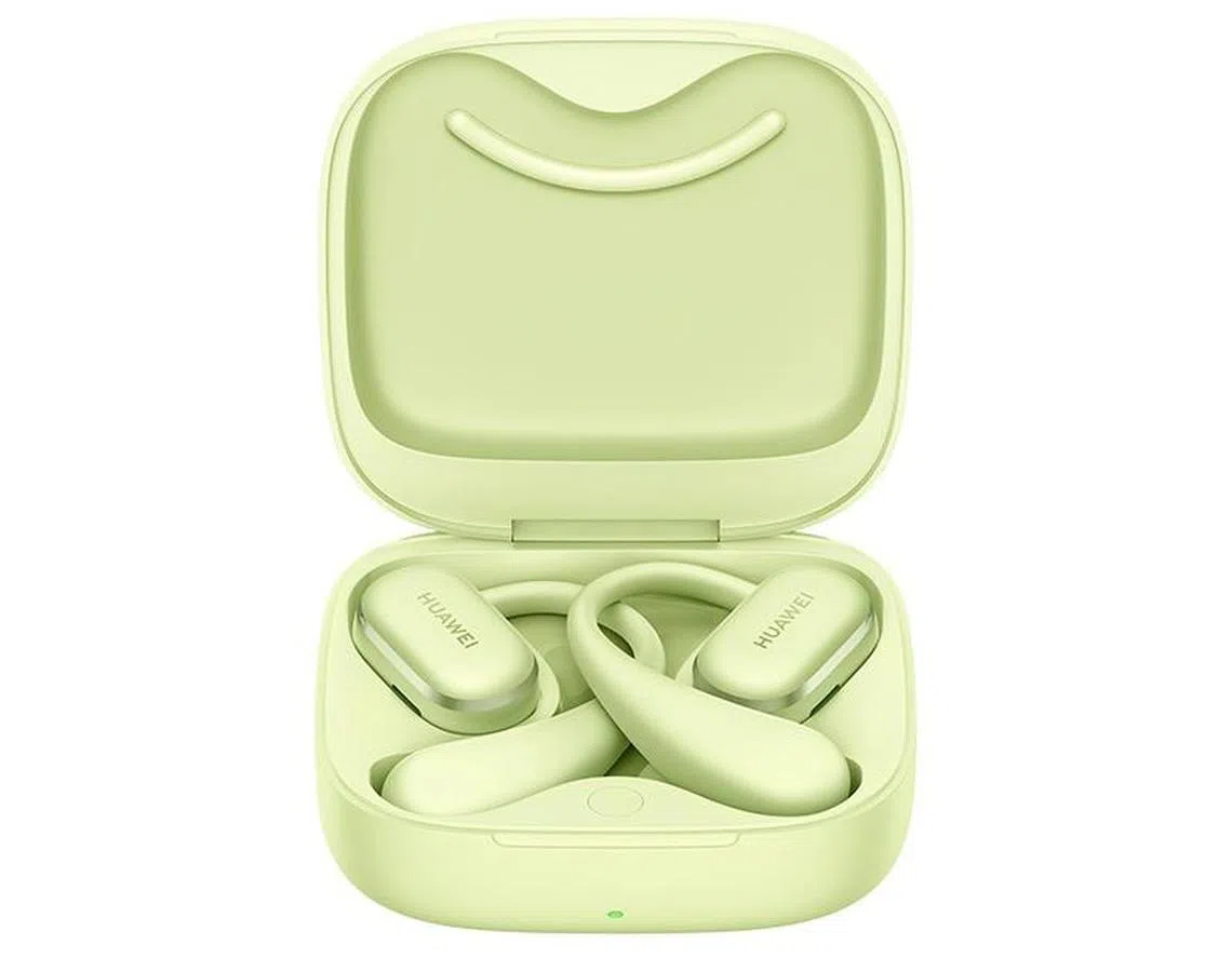 华为FreeArc的四方形充电盒圆润小巧，重量约67克。（厂商提供）