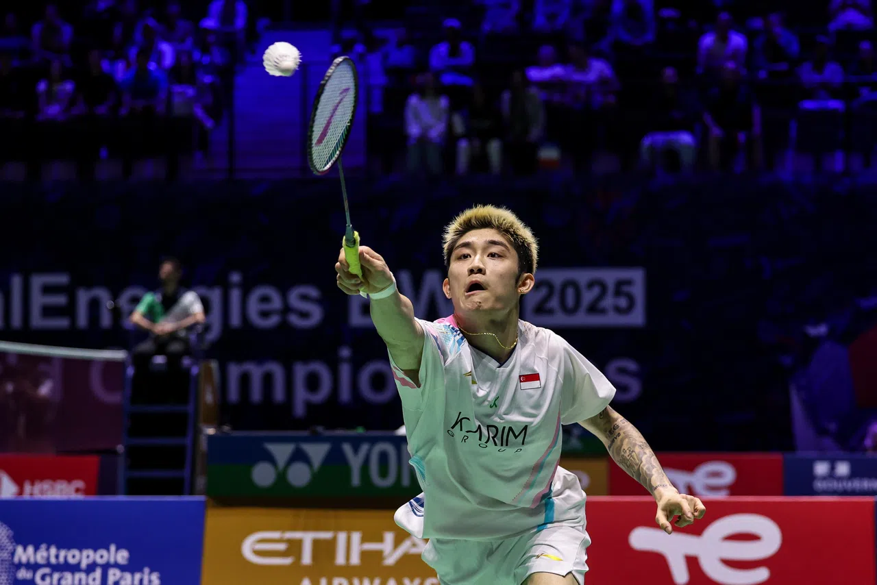 郑加恒（图）对上泰国猛将昆拉武特。（档案照片）