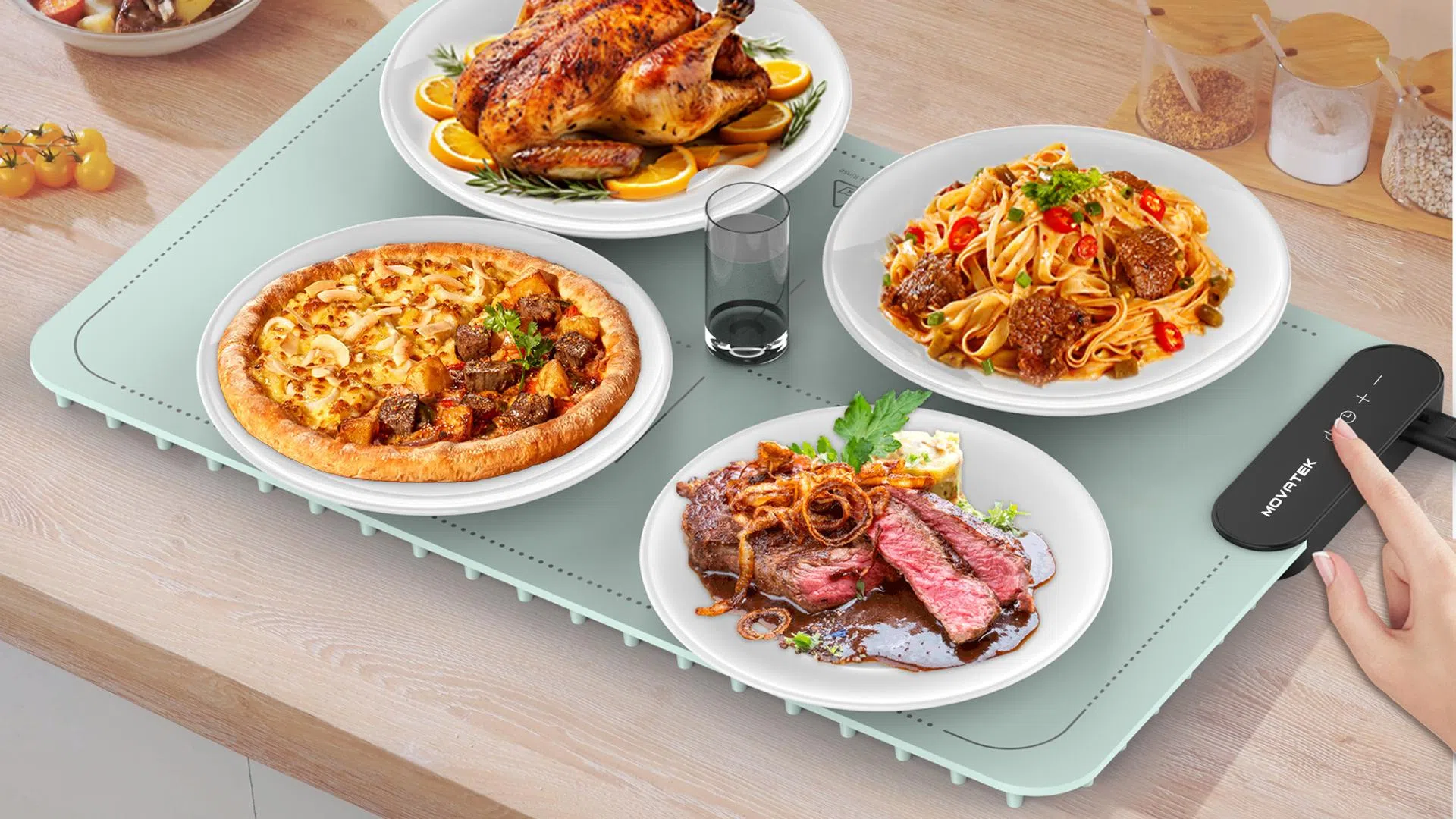 食物保温垫能控制和设定温度，为盘装熟食持续保温。（取自amazon.sg）