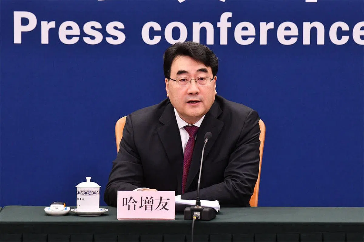 针对共同富裕是可以“躺平”“的说法，中国发改委就业司司长哈增友明确：共同富裕要靠共同奋斗，且要量力而行。（中国发改委官网）