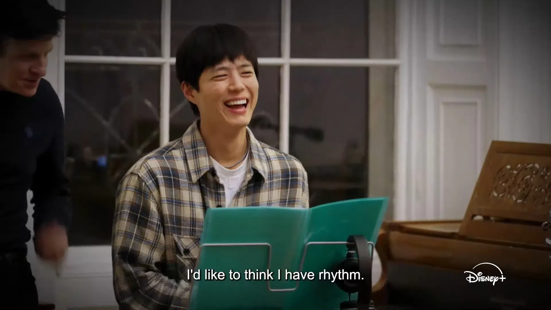 朴宝剑个性感性，常常被周围的温馨氛围感动到哭。（节目截图）