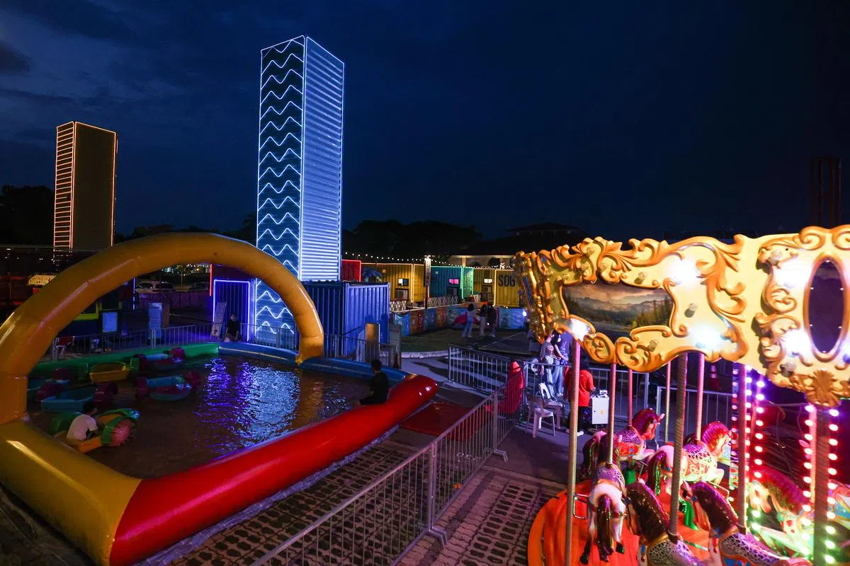 游乐设施就在酒店门口，打造不一样的住宿体验！（摄影/李健伟）