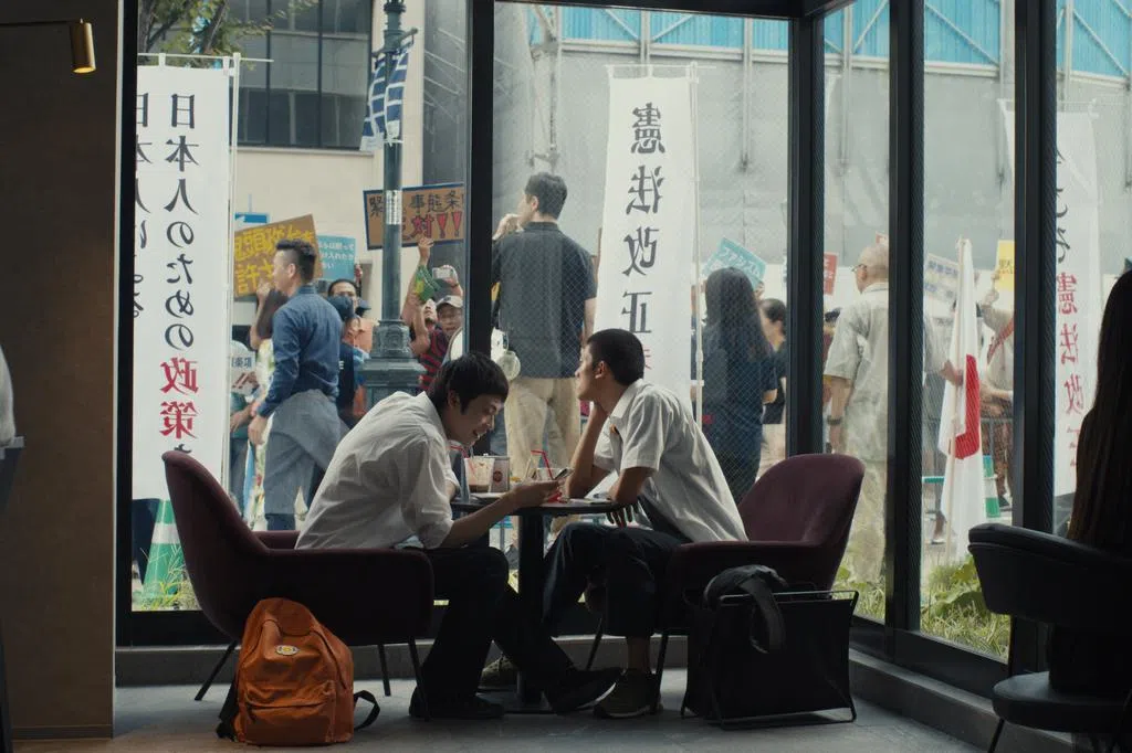 新片出炉：“近未来”校园映照社会分歧 梁朝伟仅用两成功力也吸睛