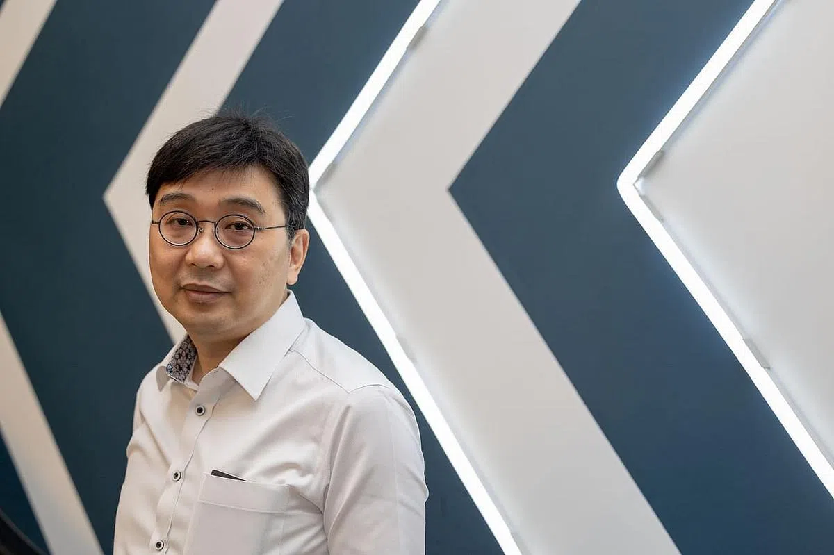 TVBI总经理陈树鸿说，无线将透过选秀节目发掘新人。（张思庆摄）