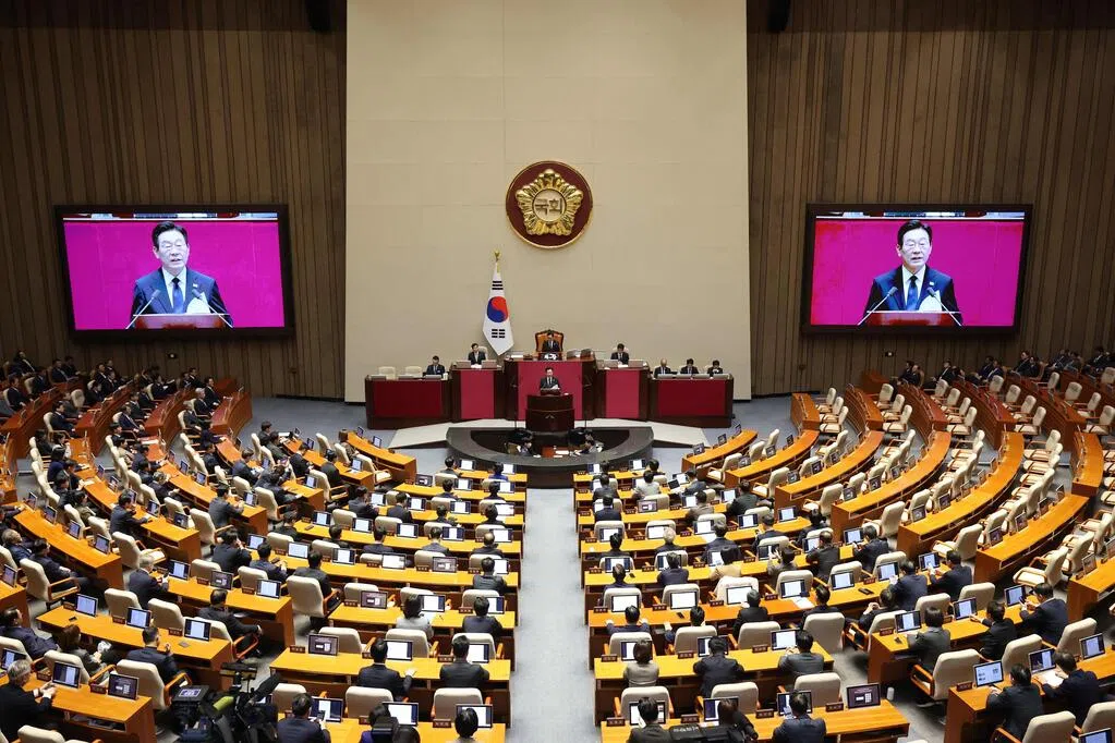 李在明：力争实现自主国防 力推与朝对话重启