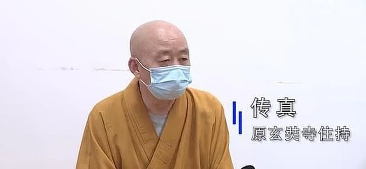 南京广播电视台星期一（7月25日）播出对南京原玄奘寺住持的采访画面。（南京广播电视台微信公众号视频截图）