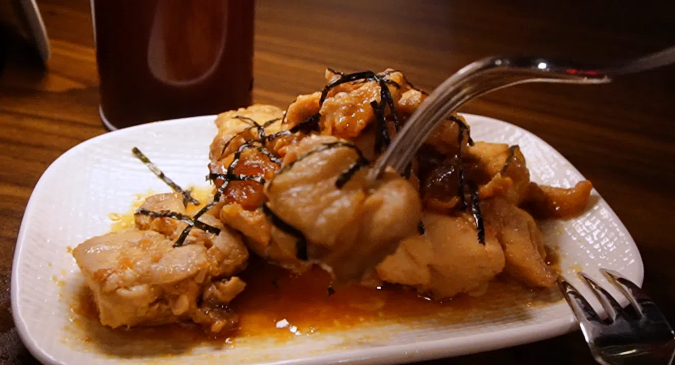 有机鸡腿肉Yuzu Tori（$16）。（王昀诗摄）