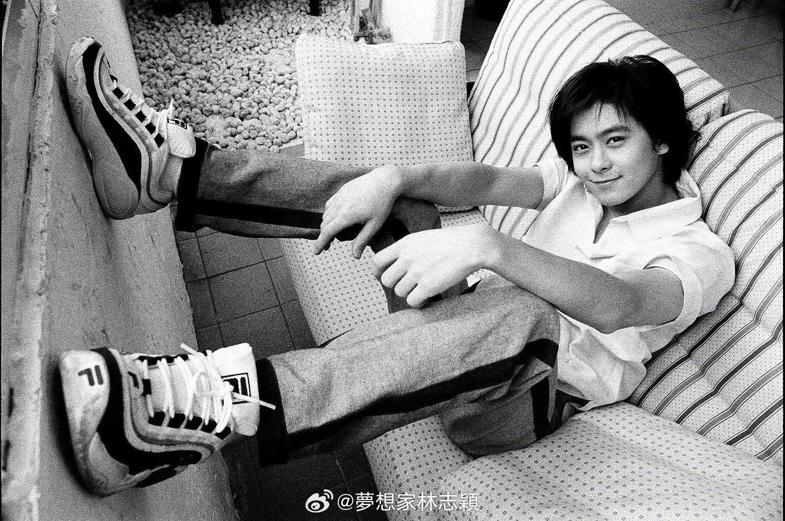 林志颖分享25年前的旧照。（取自林志颖微博）