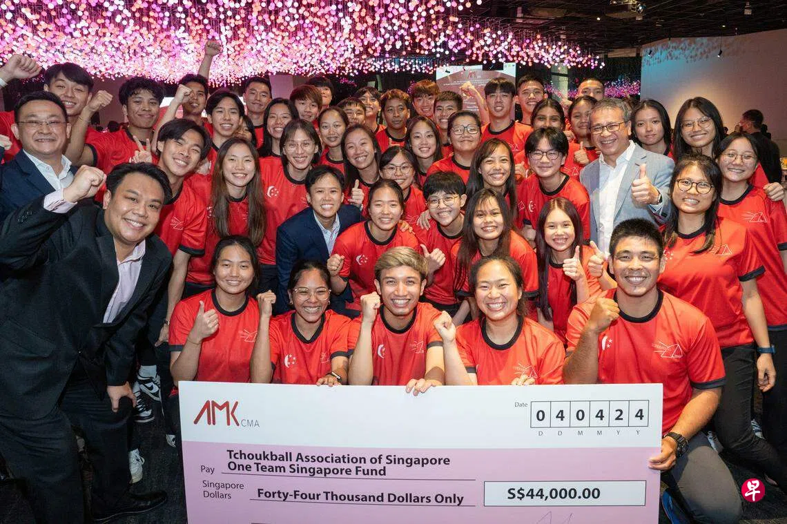 宏茂桥商联会庆44周年筹获4万4000元支持巧固球总会| 联合早报