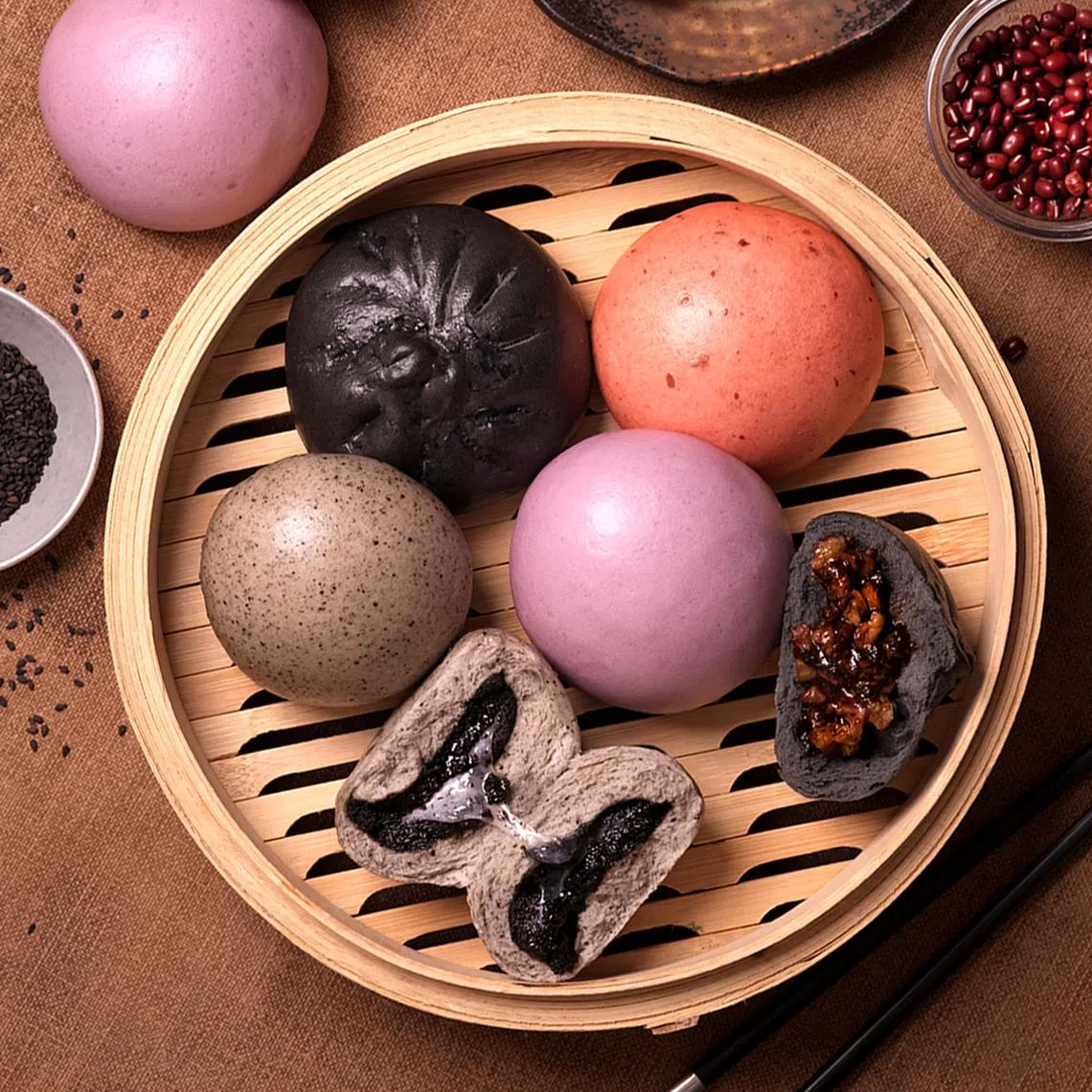 四款麻糬包子是芋头、红豆、芝麻和松露叉烧。（品牌提供）