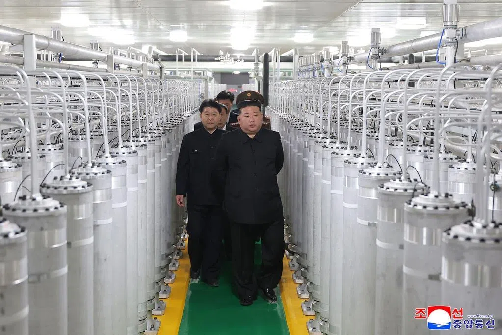 金正恩视察新投产核物质厂 强调增强核武力