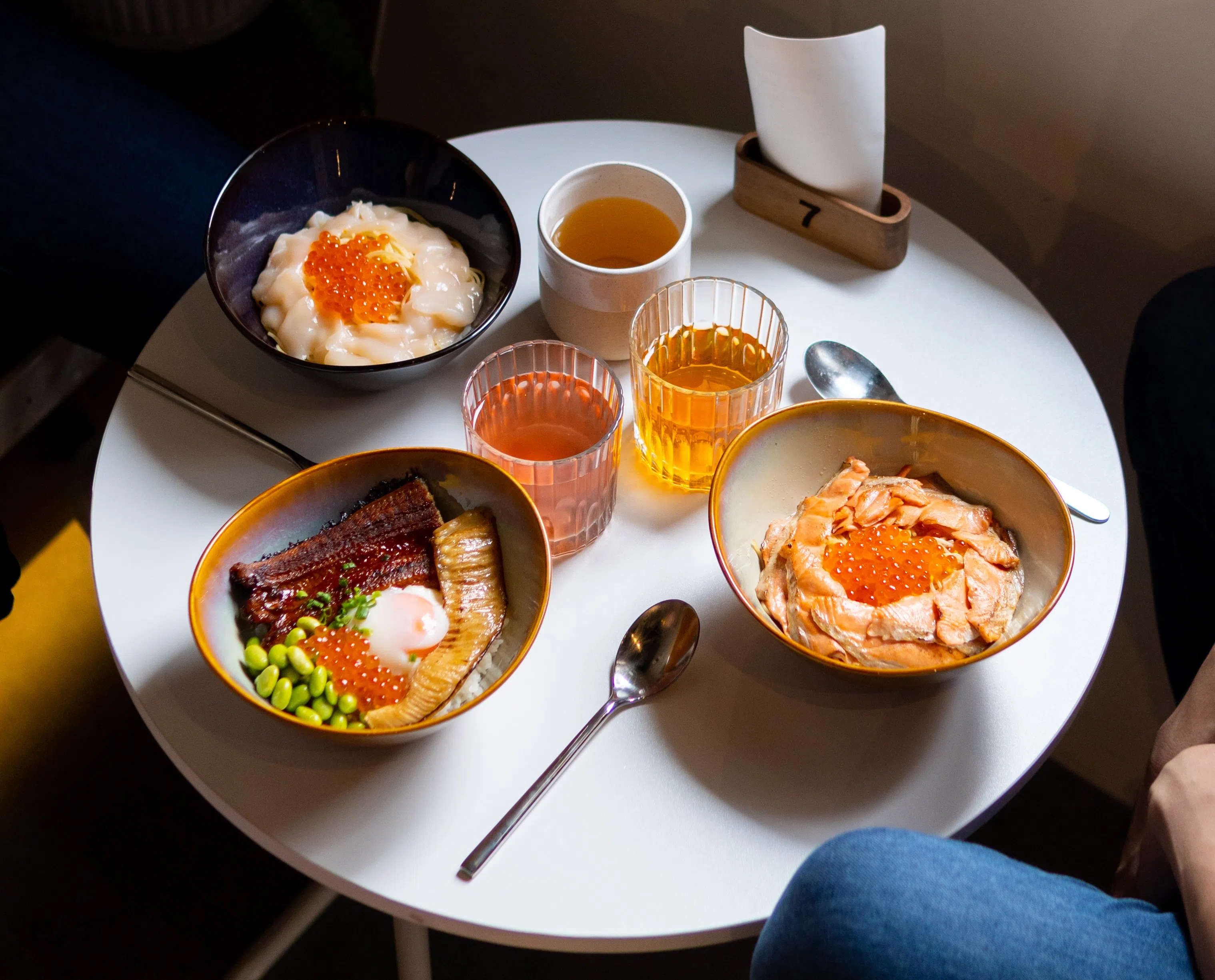 餐馆与本地私厨合作推出限时日式餐点。（餐馆提供）