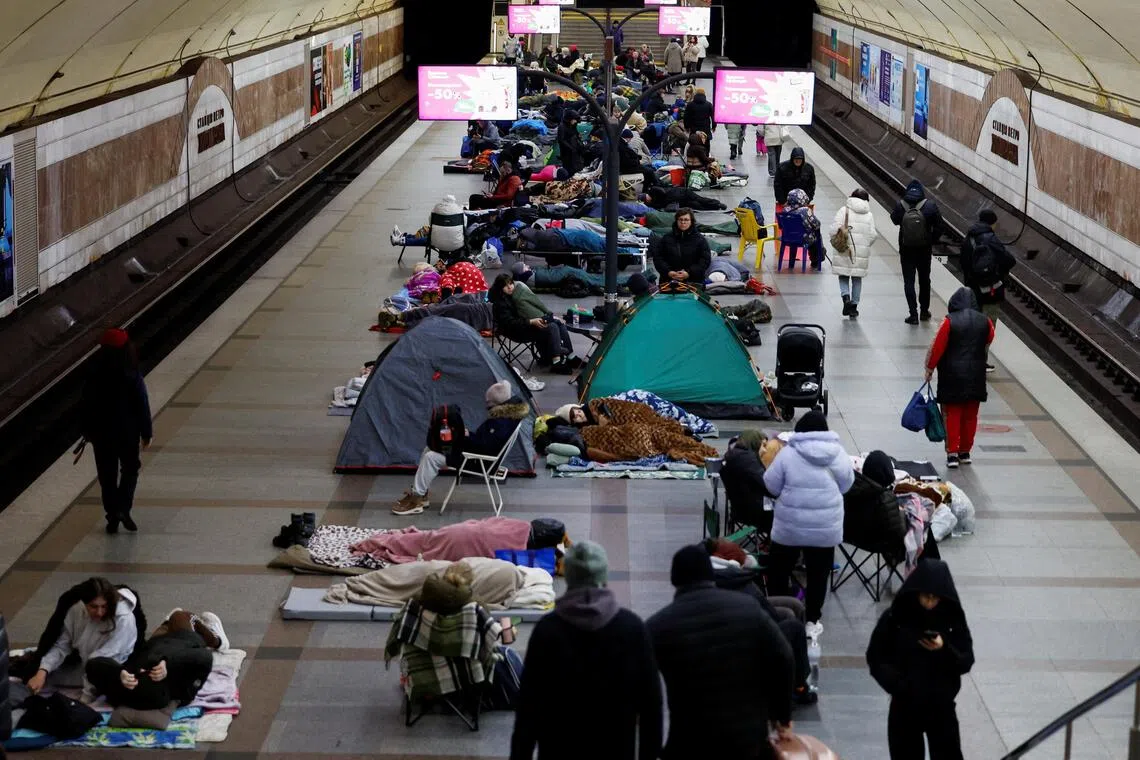 俄罗斯袭击乌克兰首都附近一个铁路枢纽