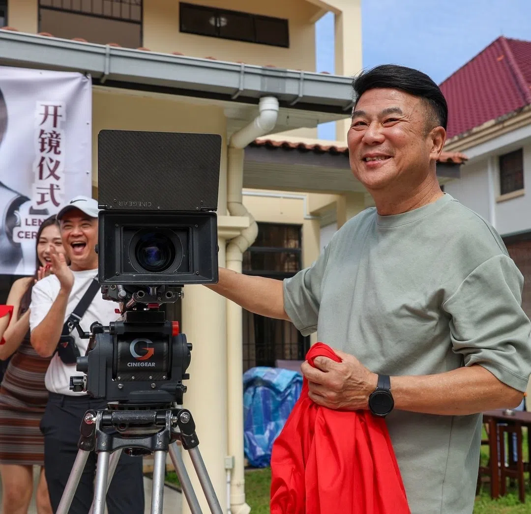导演梁志强希望通过家庭喜剧片形式，让观众更易明白AI这股大趋势。（取自梁志强IG）