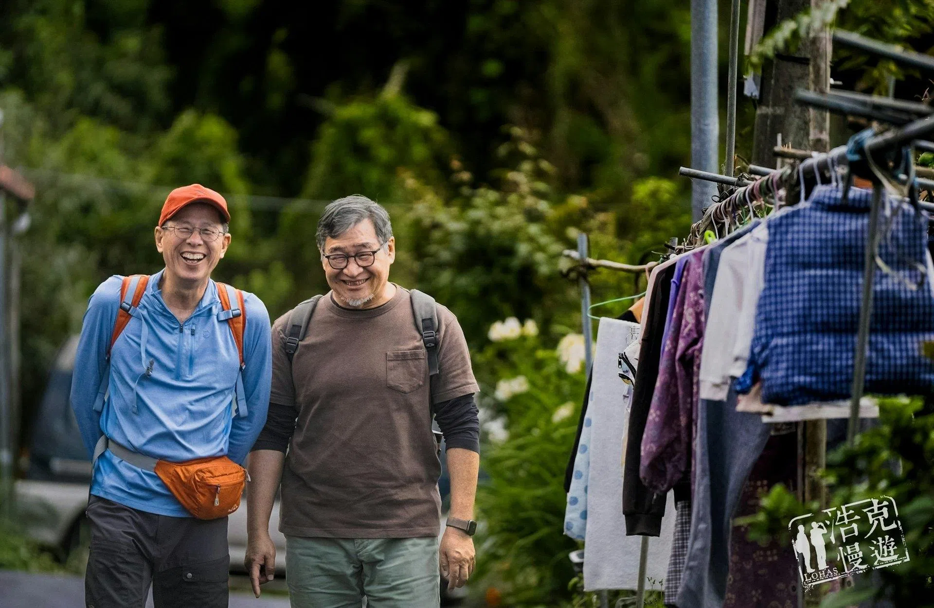 刘克襄（左）与王浩一携手主持《浩克慢游》十多年，如今痛失好搭档。（取自节目官方脸书）