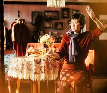 史依弘扮演的“史老师”出场不多，却成为话题人物。（互联网）
