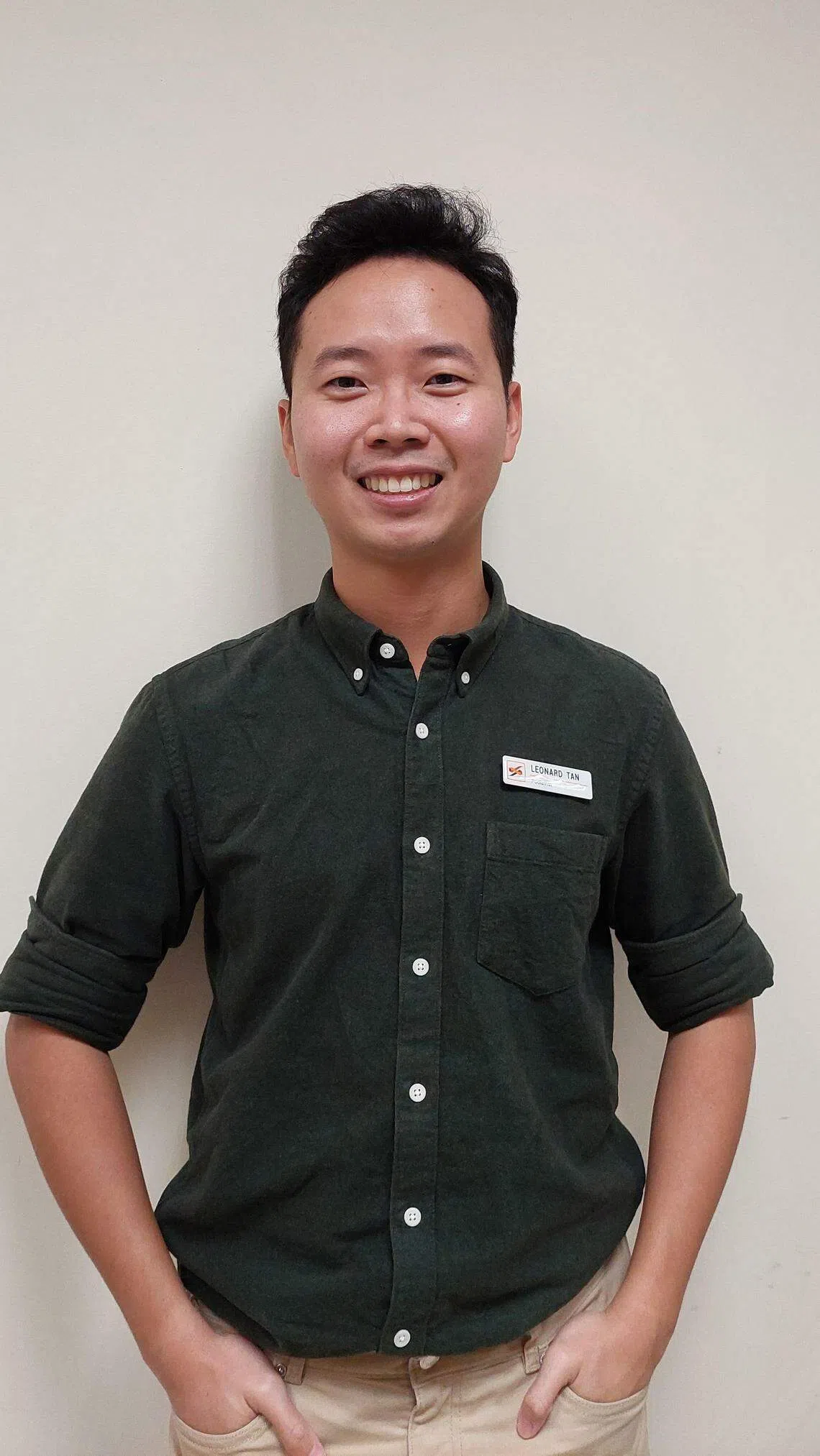 足部治疗师陈文雄说，如果留意到脚趾的一侧有疼痛现象，并肿胀、发热、发红、流脓等，都可能是患有内嵌趾甲。（受访者提供）