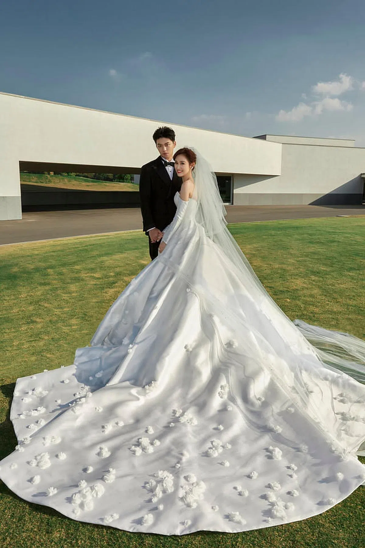 吴姗儒和王阳开相恋5年，有情人终成眷属。（互联网）