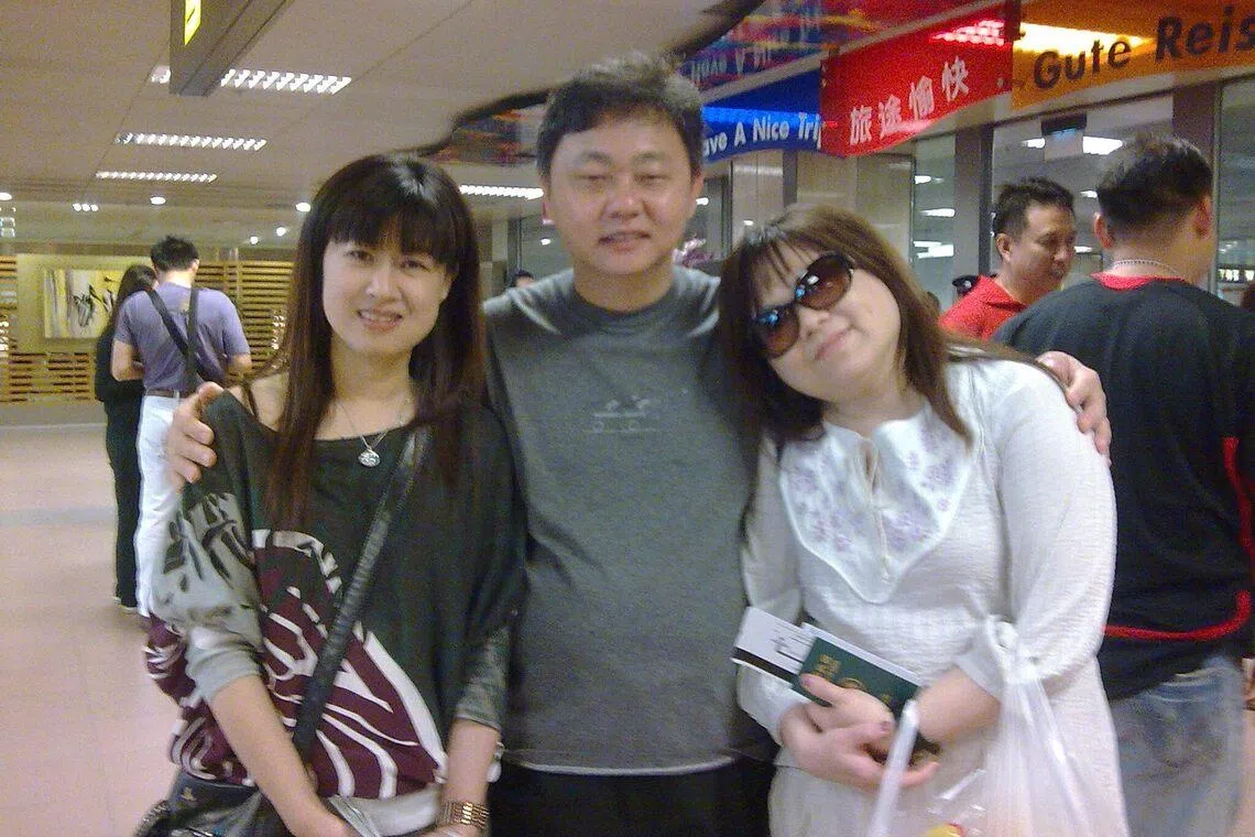 张家强和台湾歌唱组合南方二重唱。（受访者提供）