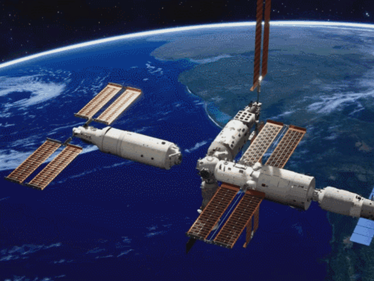 空间站梦天实验舱与空间站组星期二（11月1日）合体在轨完成交会对接，整个交会对接过程历时约13小时。（取自“中国航天科技集团”微信公号） 