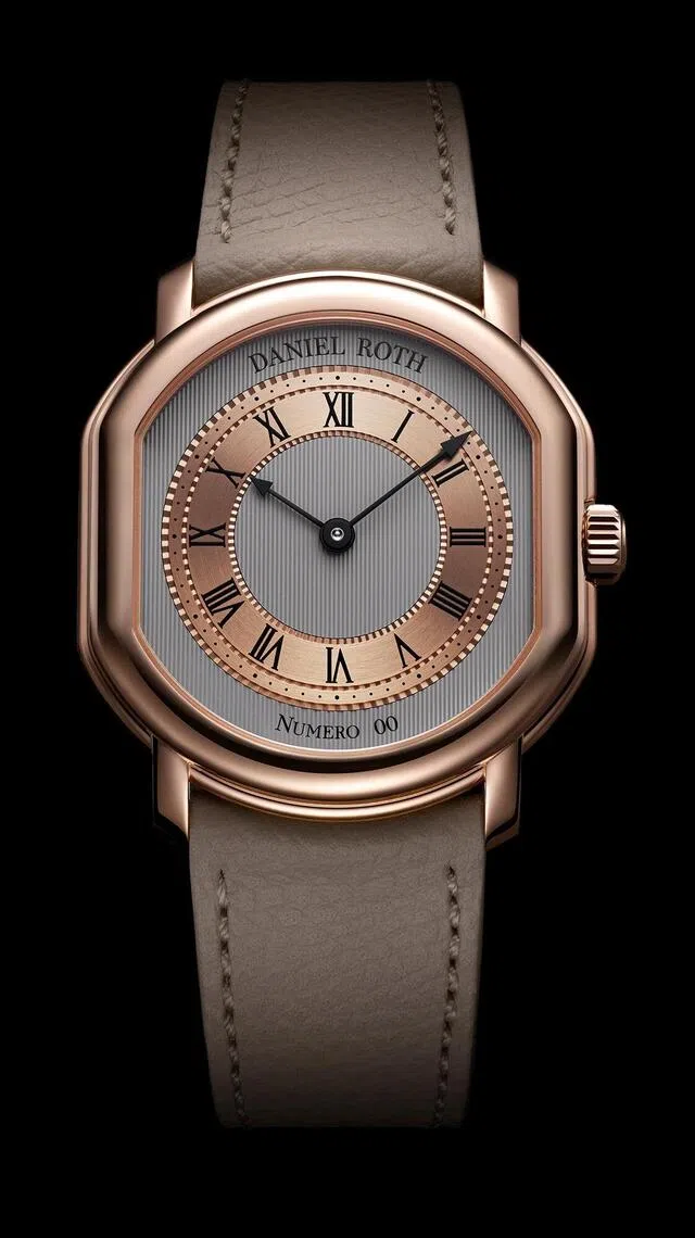 丹尼尔·罗斯Extra Plat Rose Gold的“双椭圆”表壳，是品牌灵魂符号。（GPHG提供）