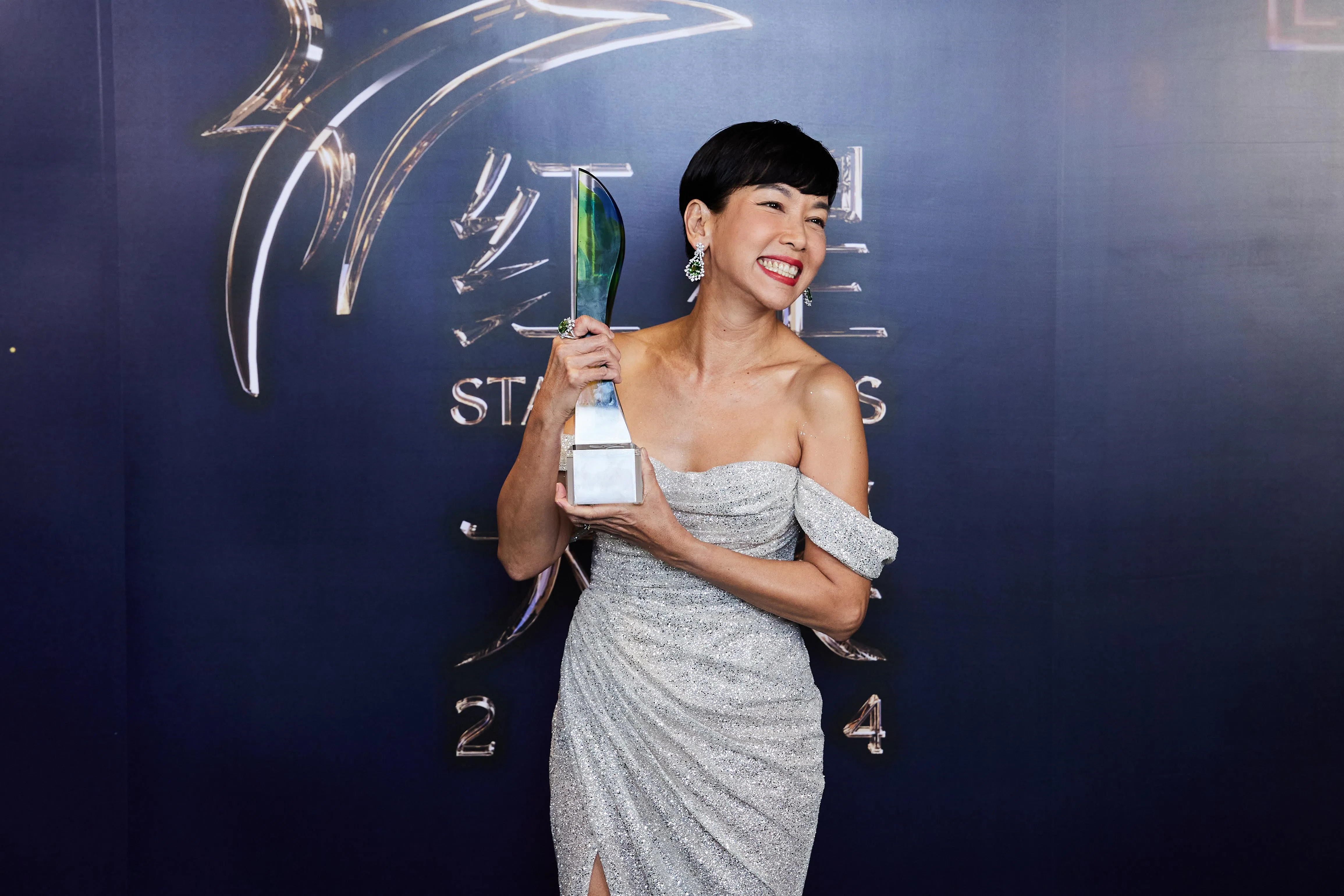 钟琴在2024年凭《陪你到最后》获颁“红星大奖”最佳女主角奖。（新传媒提供）