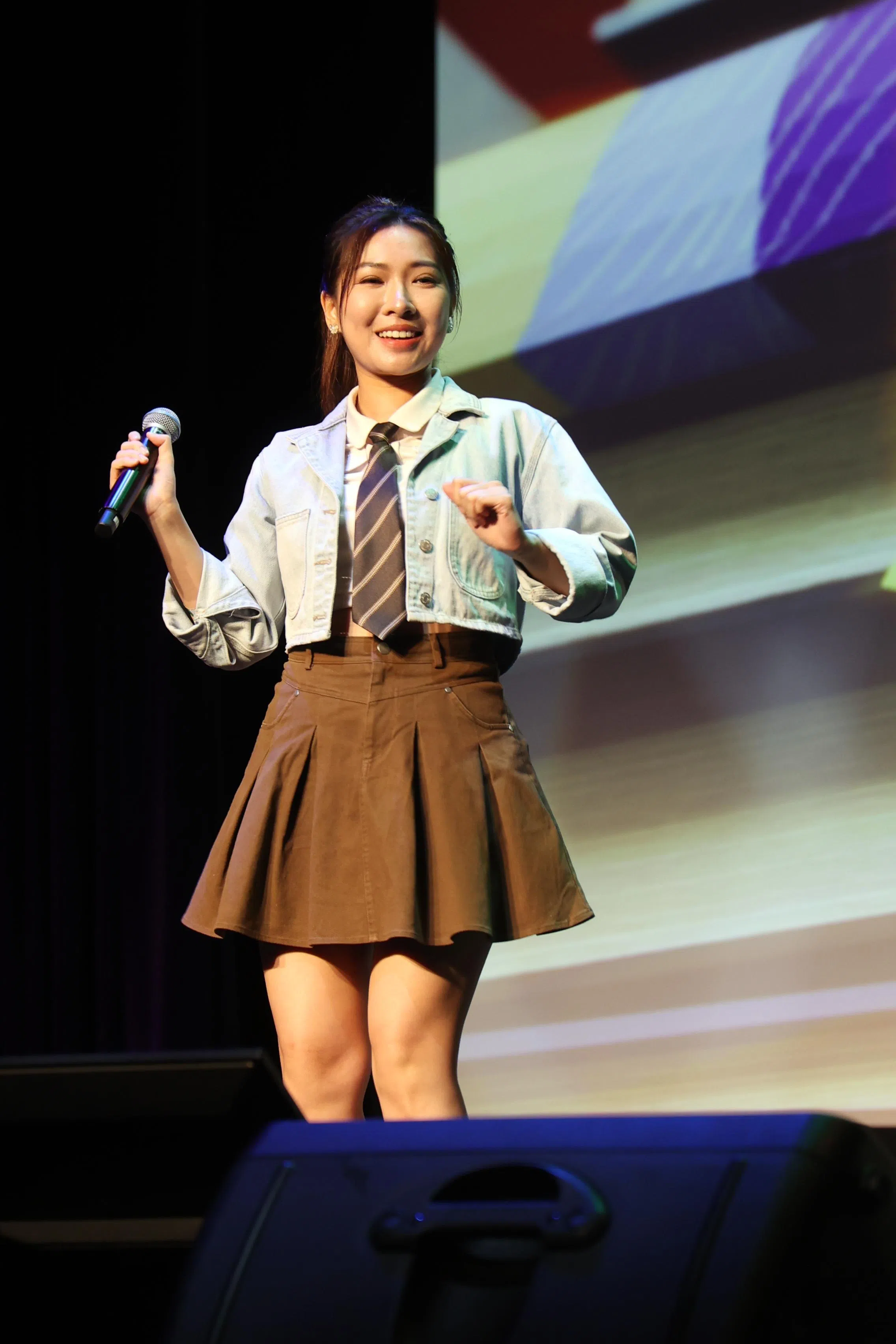 虽然不曾经历过新谣的巅峰时期，但叶玉棂仍受到不少启发。（邝启聪摄）