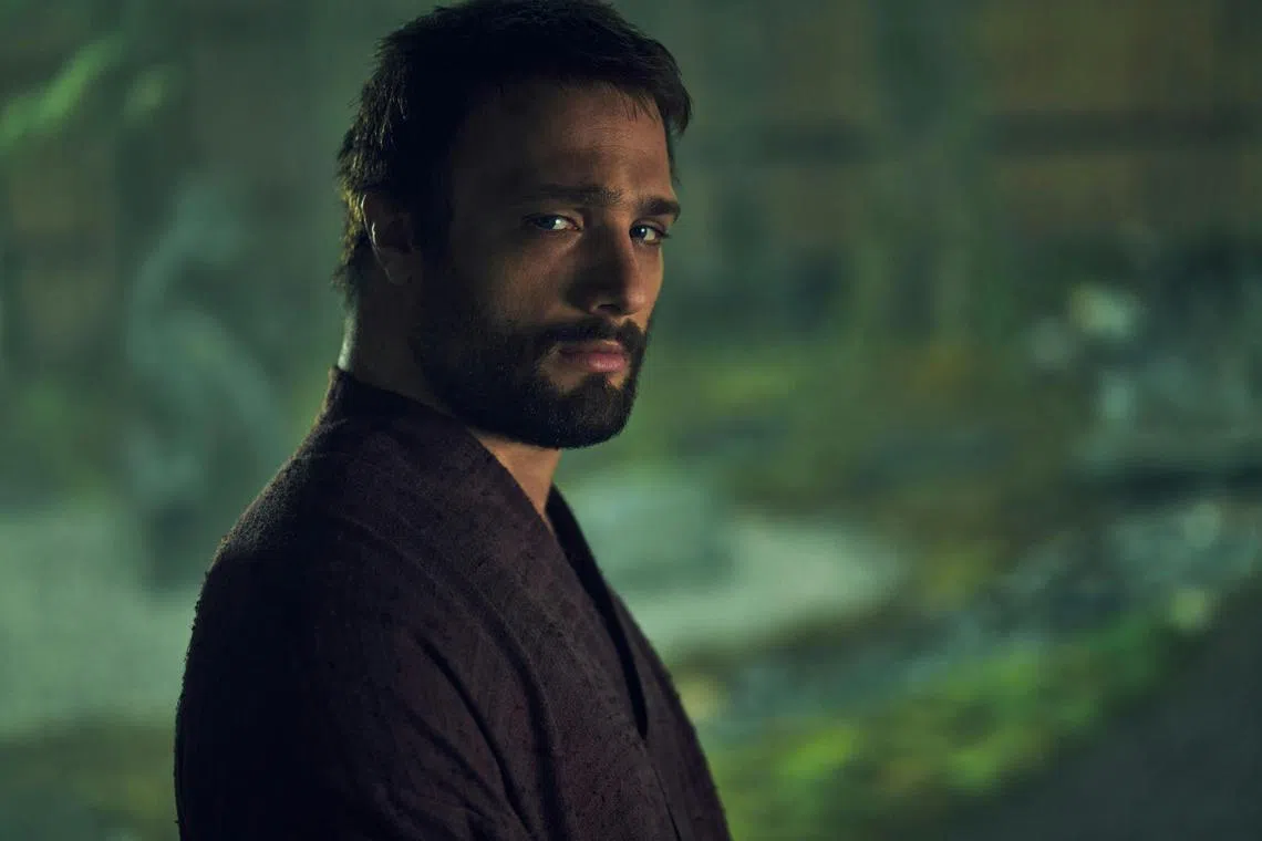 《幕府将军》以柯斯莫贾维斯扮演的英国水手流落日本为故事主轴。（互联网）