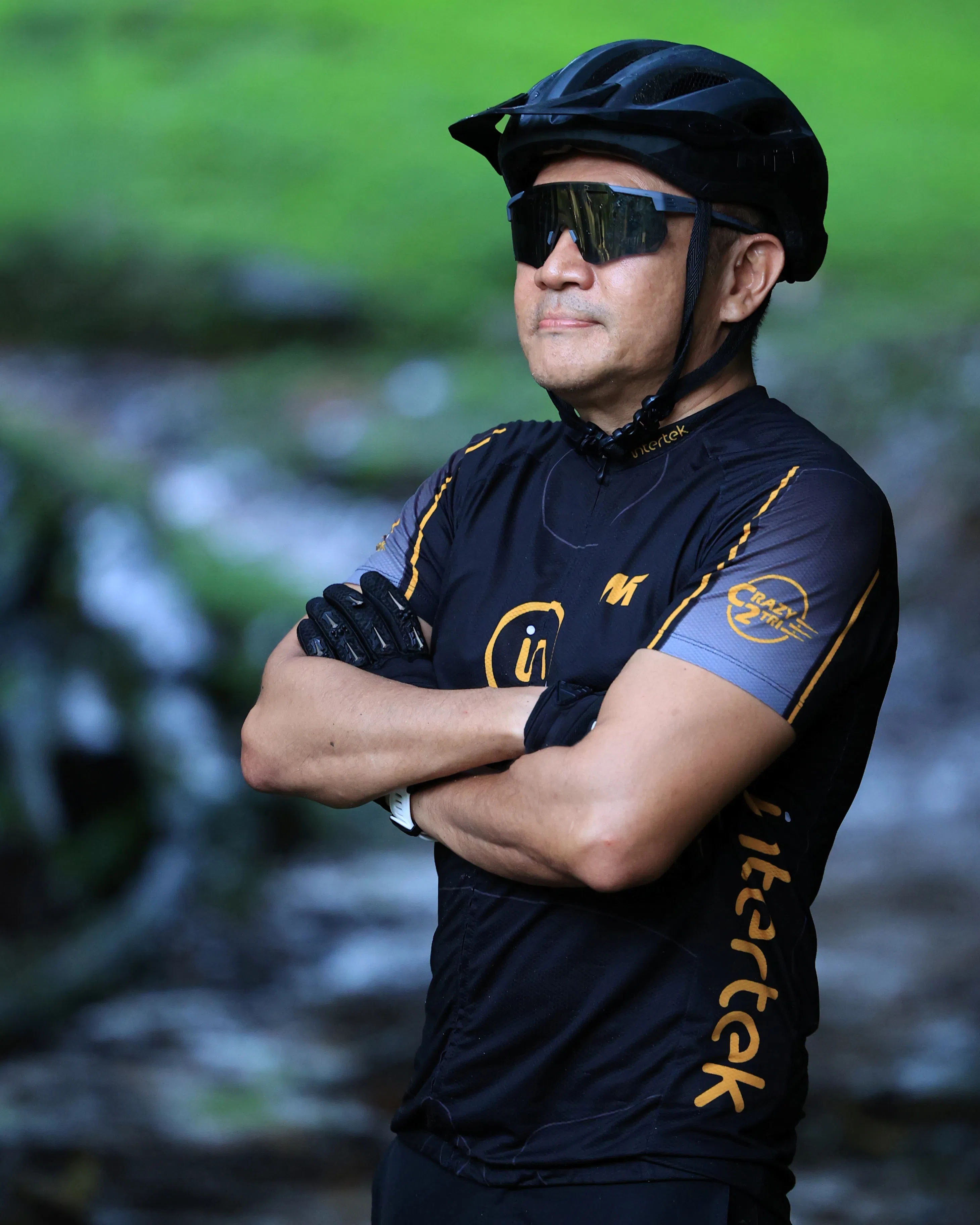 朱兴国，58岁的越野自行车爱好者（龙国雄摄）