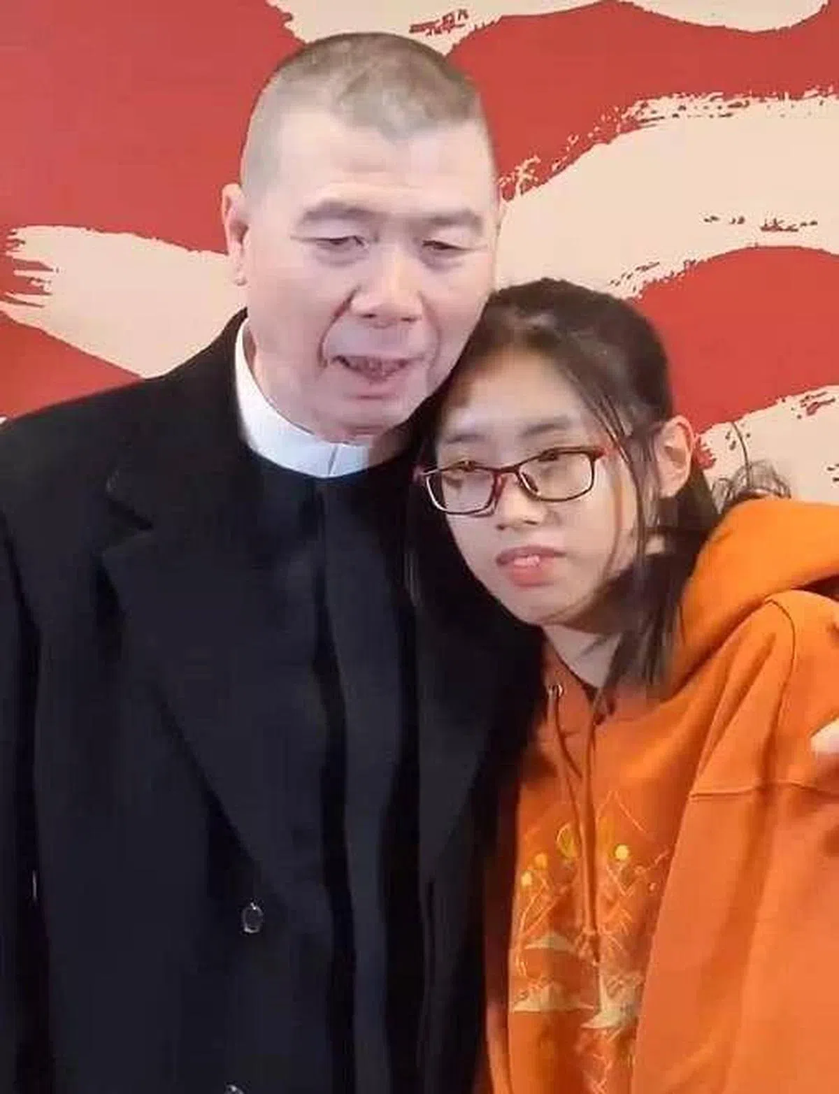 冯小刚对女儿徐朵疼爱有加。（互联网）