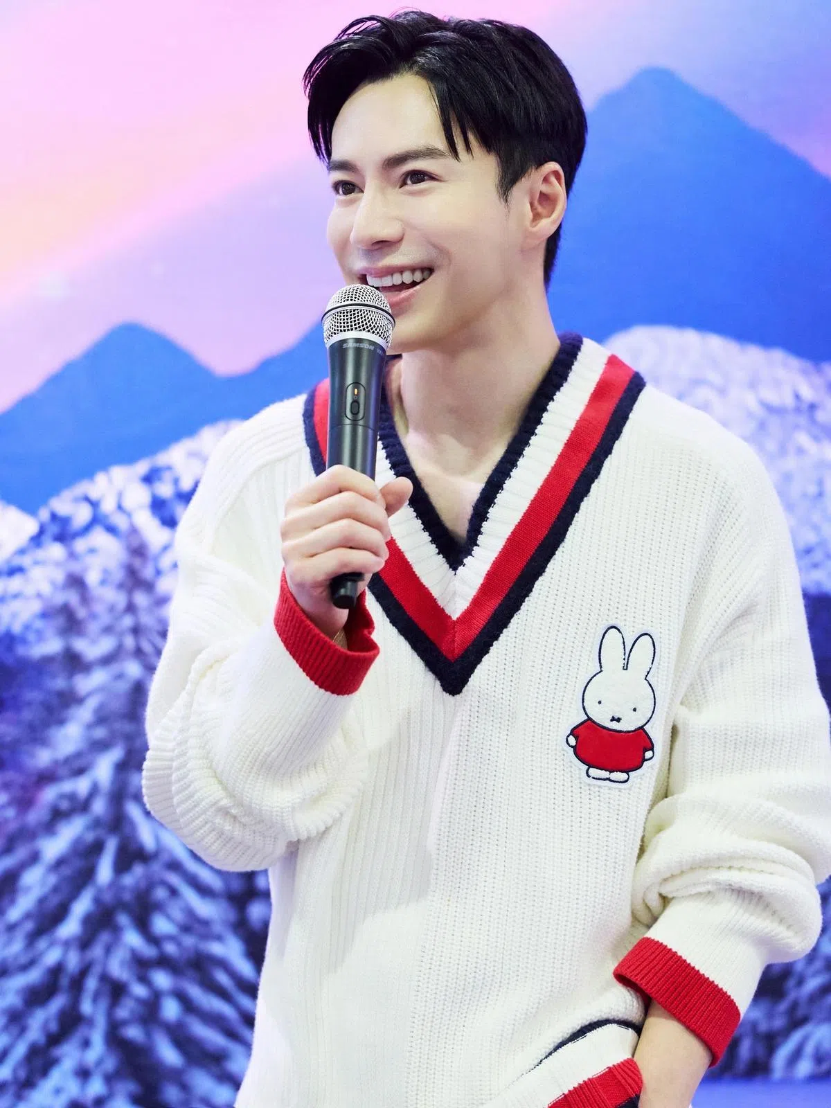 王冠逸出席过国庆庆典，现场振奋人心的气氛让他难忘。（Red Dot Entertainment提供）