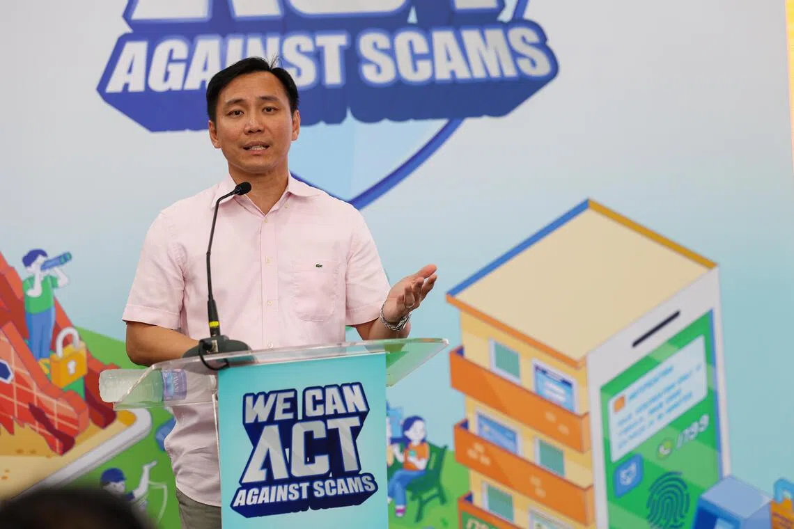 内政部兼社会及家庭发展部政务部长吴培铭呼吁公众采取措施防范诈骗。（林明顺摄）