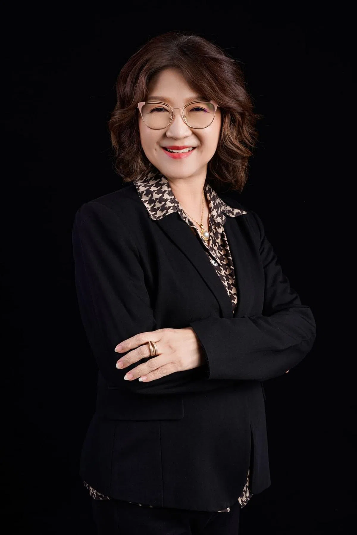 本地远洋捕捞加工渔业的第一名女老板陈月娥。 （商家提供）