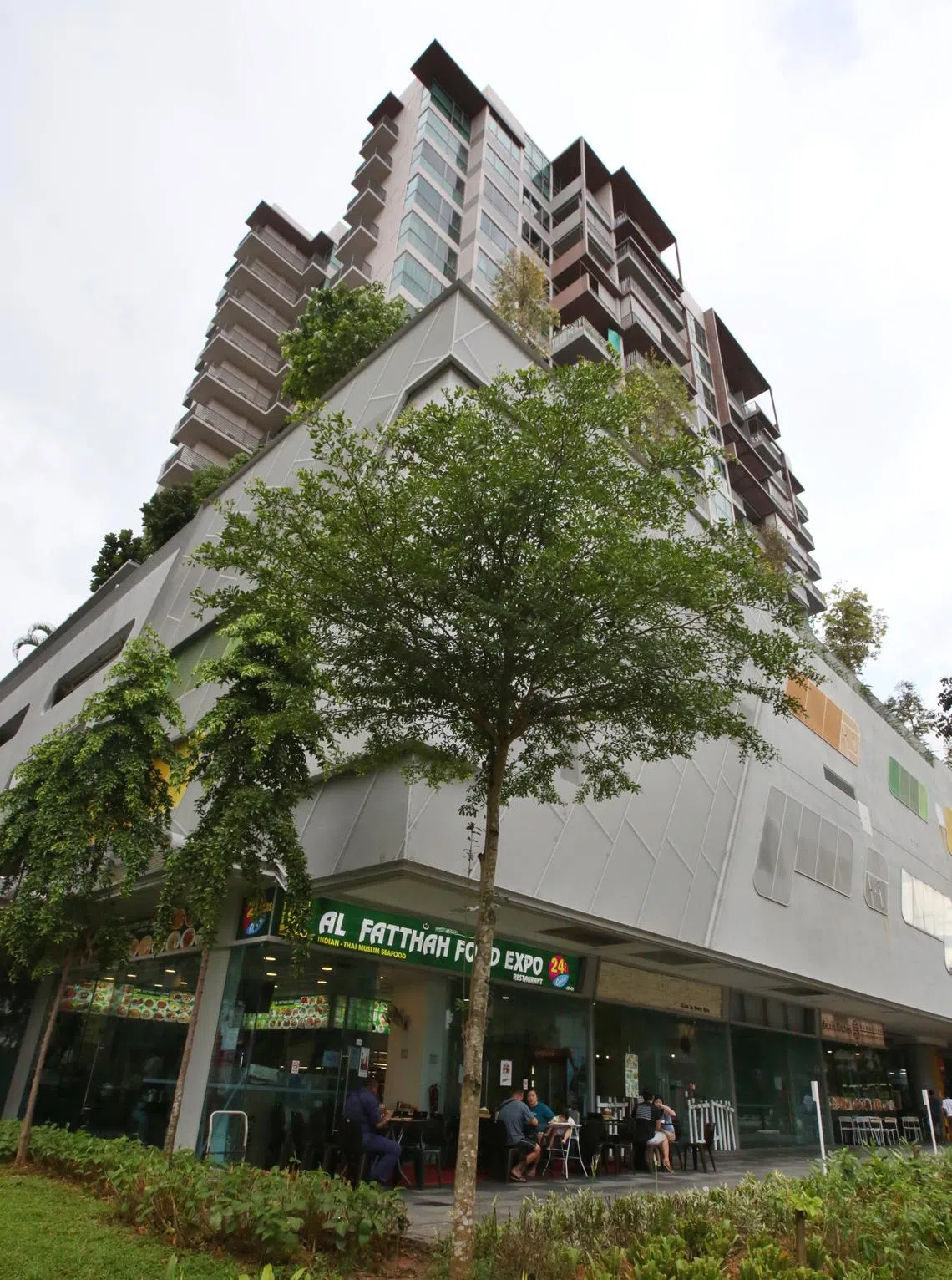 被告在义顺卉合坊内的方圆当典当一枚假金戒。（档案照片）