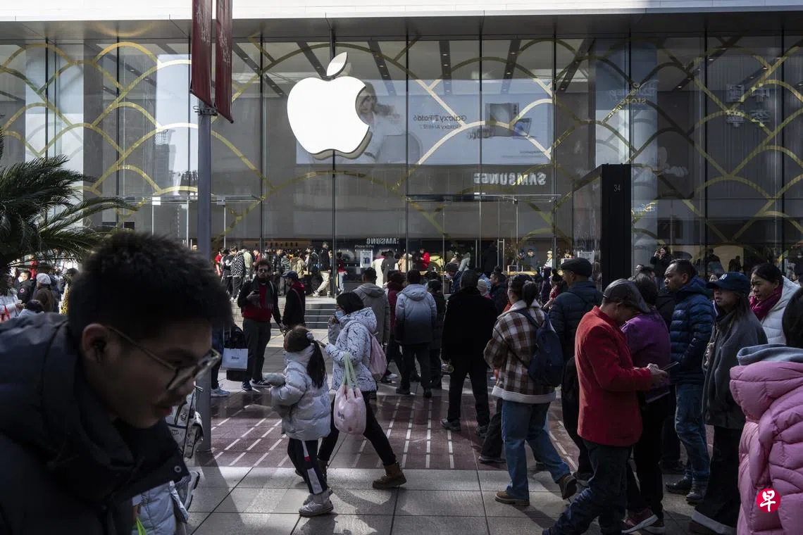 苹果假日季中国市场iPhone手机销售意外下滑| 联合早报