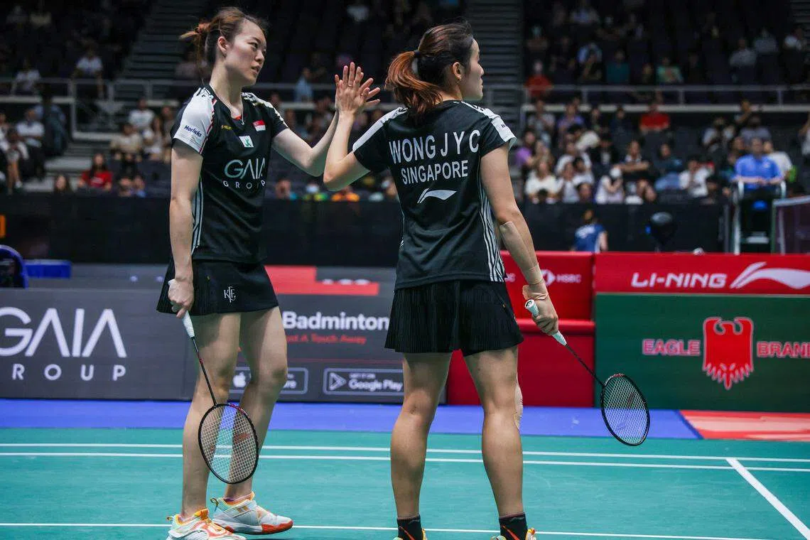 没能拿下胜利让金羽佳（左）和黄嘉盈有些失望。（白艳琳摄）