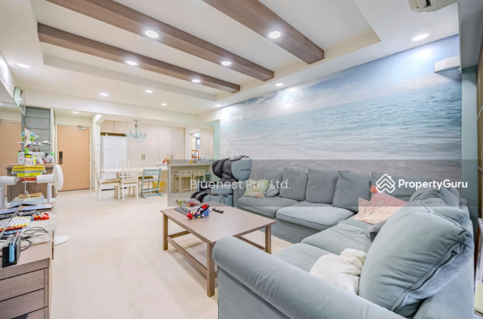 下雪组屋客厅宽敞。（取自PropertyGuru网站）