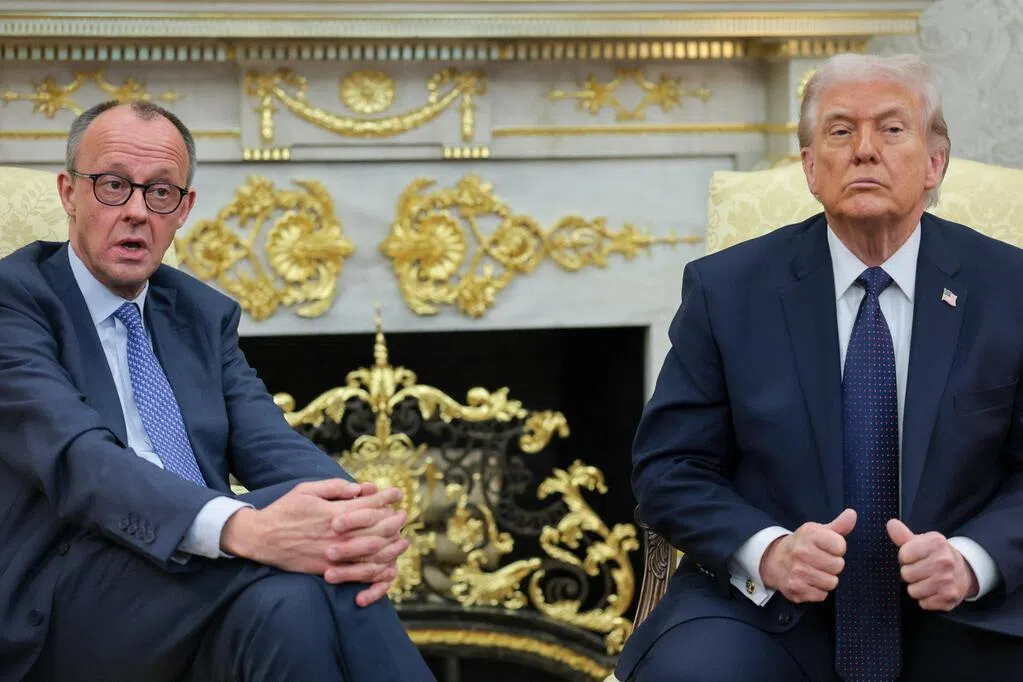 反击美国受伊朗“羞辱”言论 特朗普指默茨对伊朗一无所知