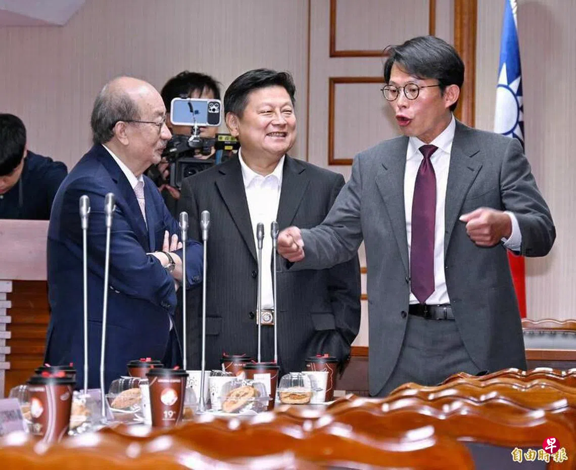 柯建铭拒辞民进党总召并向蓝白释善意| 联合早报